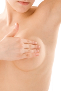 Rak piersi to główna przyczyna zgonów kobiet przed 65 r.ż.